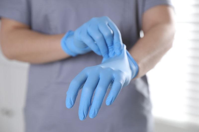 guanti in lattice monouso