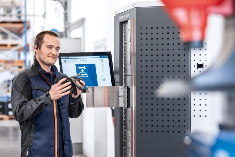 Distributore automatico DPI